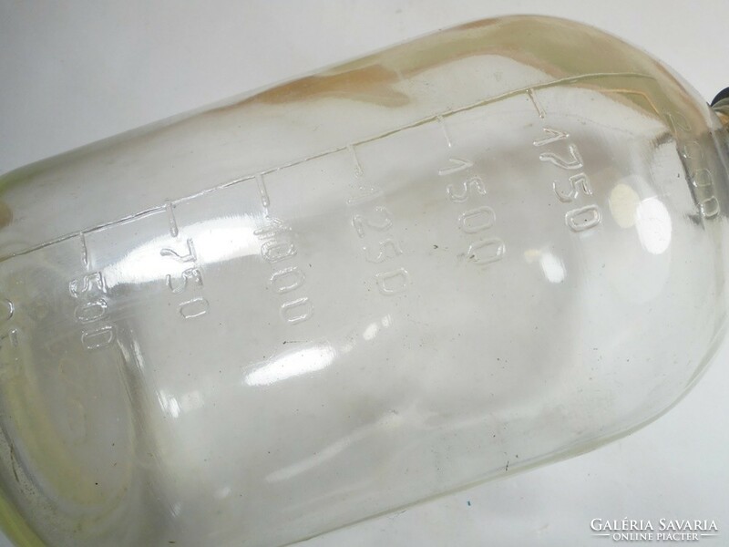Régi retro mércés üveg palack 2000 ml Durover laboratóriumi