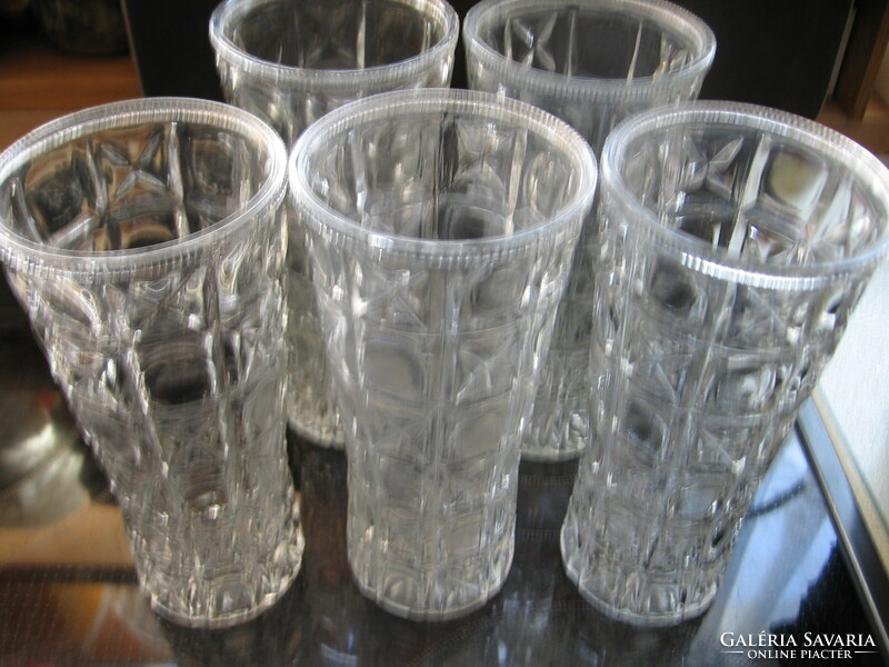 Retro glass vase with oxo sklo union pattern