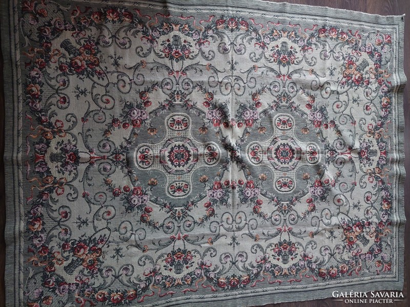 Pink carpet - large tablecloth in good condition 2, 167 x 130 cm