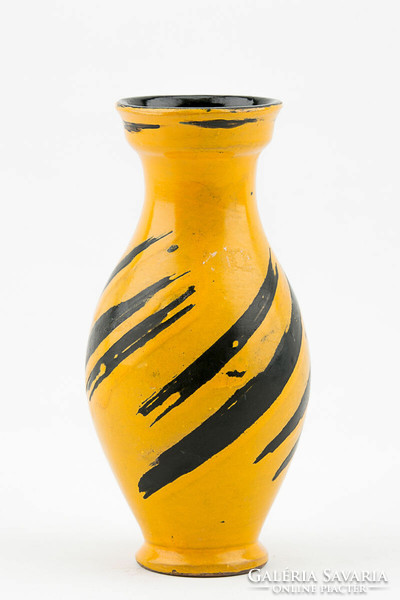 Gorka livia, retro 1950 black and yellow 20.5 Cm artistic ceramic vase, perfect! (G012)