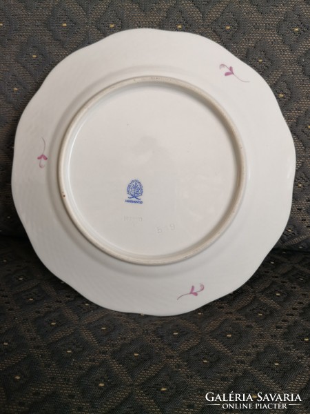Pure-pur appony plate from Herend, plus a gift plate holder!