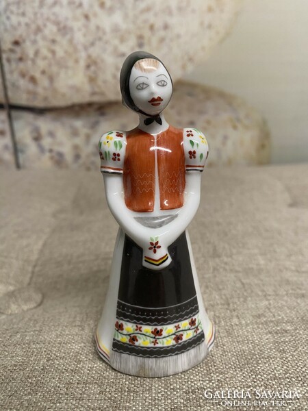 Hollóháza porcelain folk lady a38