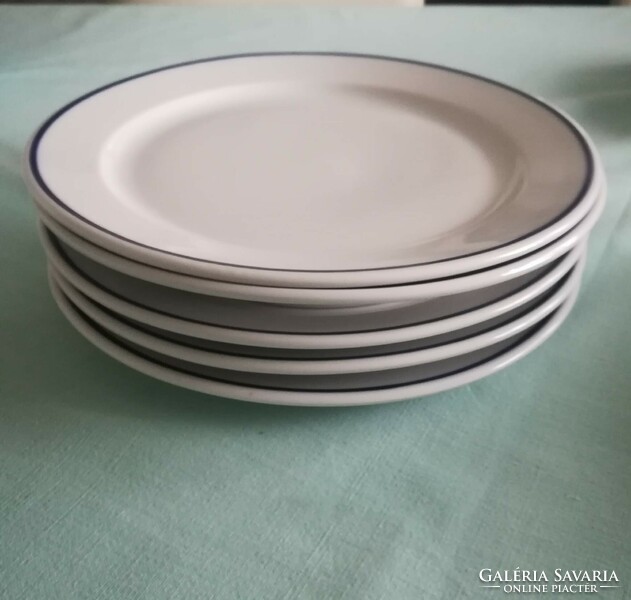 Lowland plates