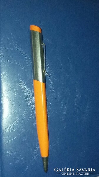 Narancs színű Pevdi g toll