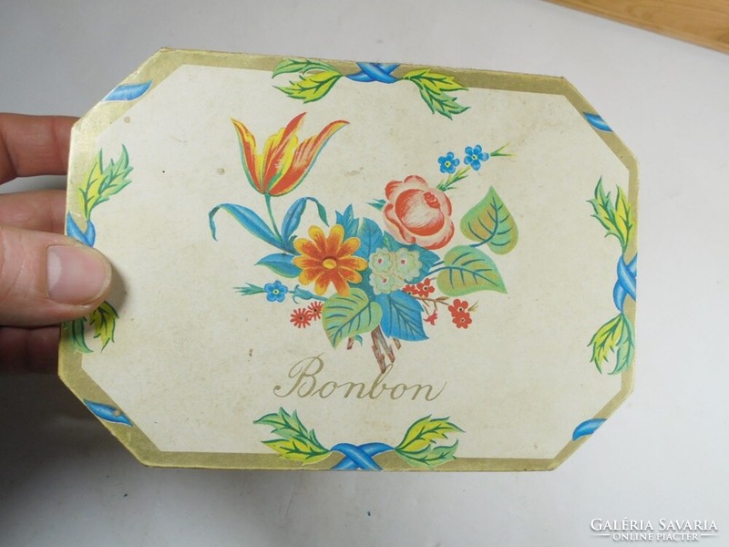 Retro régi papír doboz díszdoboz virág mintás Duna Csokoládégyár Százszorszép bonbon 1980-as évekből