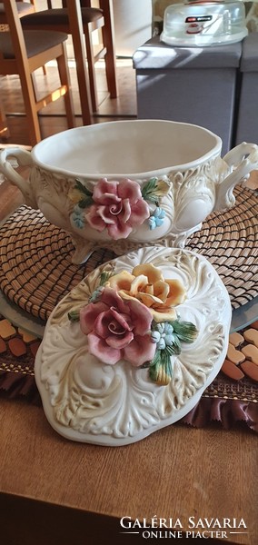 Capodimonte porcelain limited