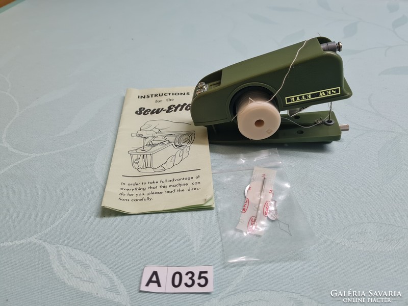 A035 Sew-ette kézi mini varrógép