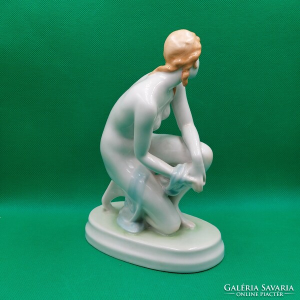 Kneeling nude figure of Zsolnay