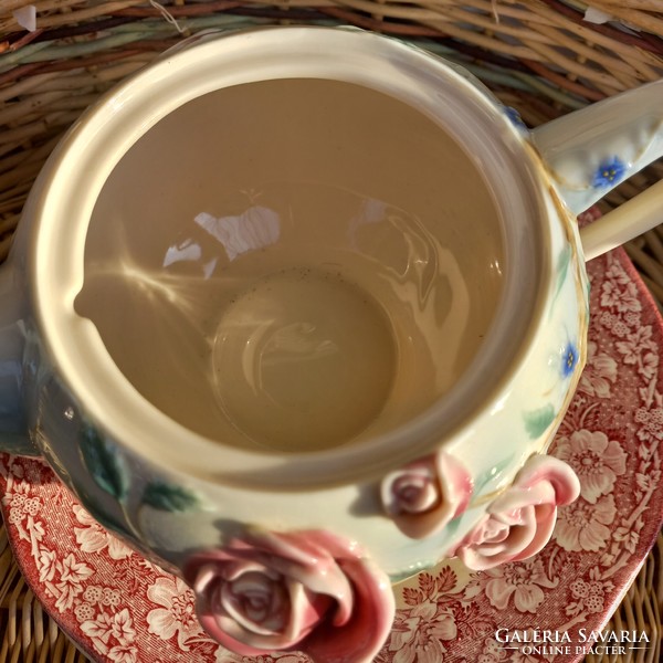 Beautiful, rare - royal doultonby franz - tea pourer