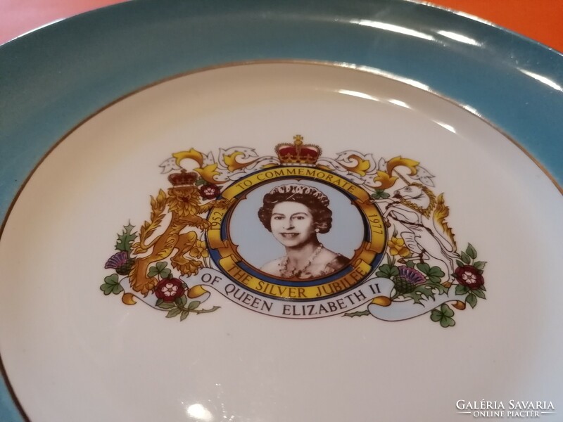 Decorative plate issued in 1977 for the silver jubilee of Queen Elizabeth's coronation