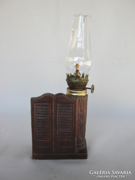 Oil lamp with a cowboy figure