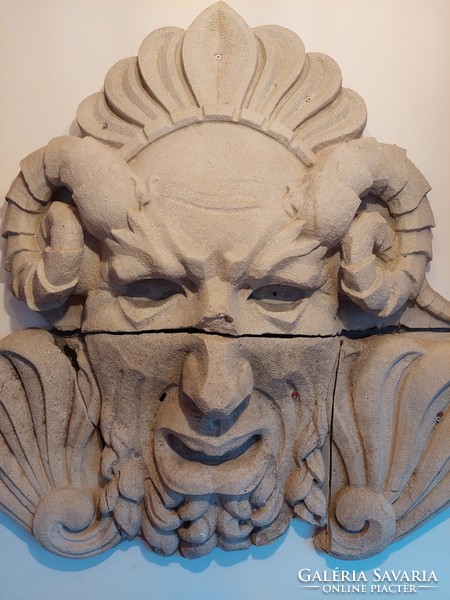 Building decoration - gargoyle huge antique 1920! 3 meters x 1.65 m.