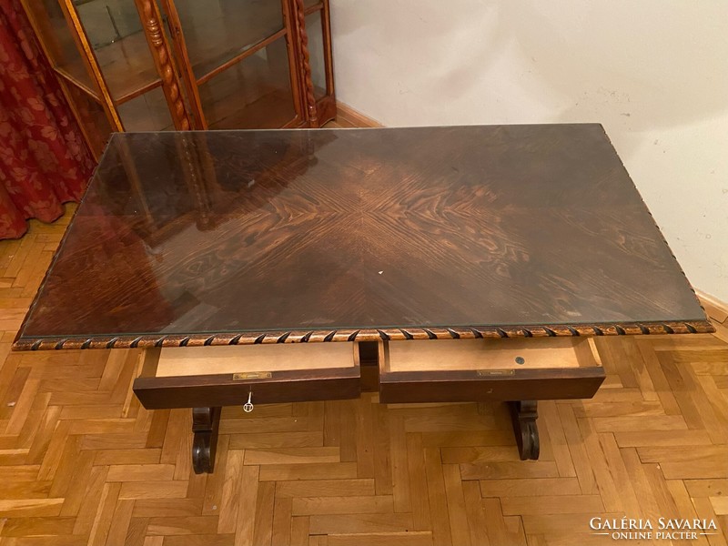 Antik faragott tölgyfa íróasztal 150 x 78 cm