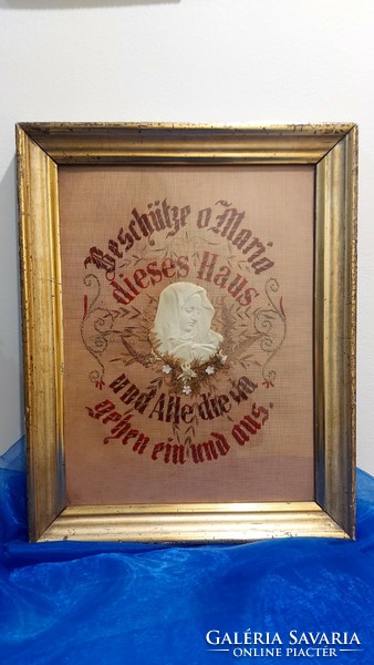 Antik apáca munka,Szűz Mária fali kép keretezett üveggel.