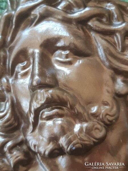 Very nice bronzed metal Mary and Jesus head plaque.