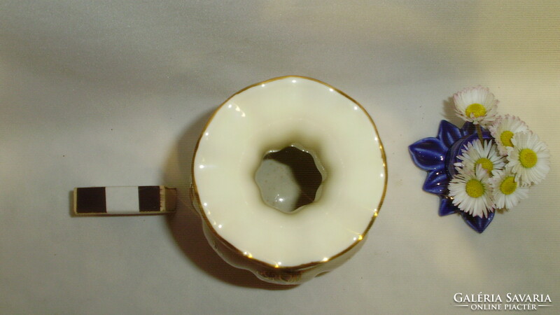 Zsolnay virágos, kézzel festett váza - 15 cm