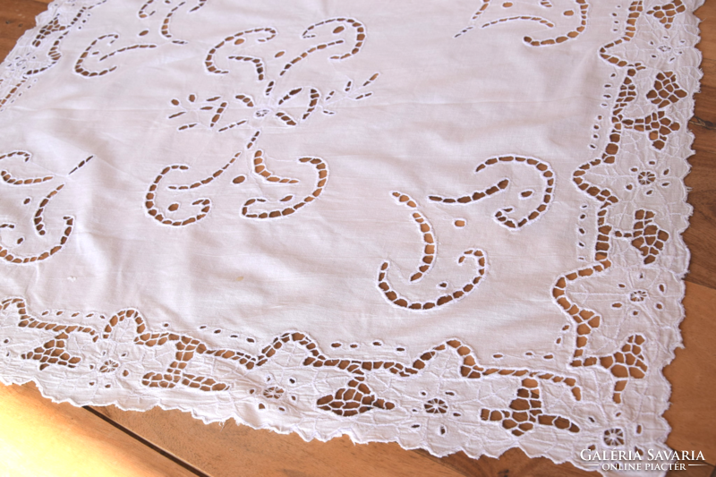 Antique old hand-embroidered rosette festive tablecloth tablecloth centerpiece 75 x 68