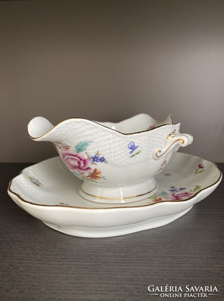 Herend-nanking bouqet (multicolor) with gravy (saucy) bowl bottom