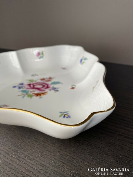 Herend-nanking bouqet (multicolor) triangular pear bowl, offering
