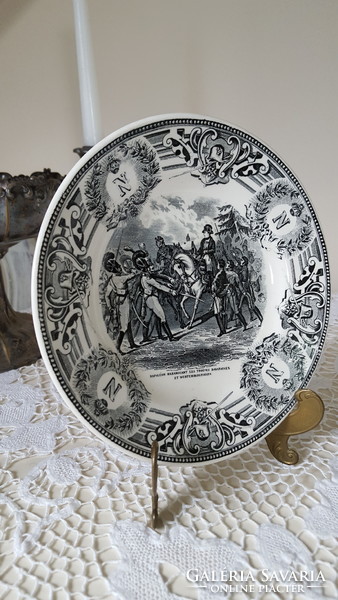 Antique, boch freres la louviere faience plate with pictures of famous Napoleonic battles, 6 pcs.