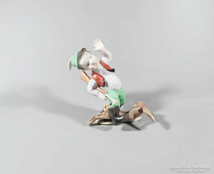Herendi, hunter falls through the rabbit, hand-painted porcelain figure, flawless! (J012)