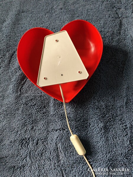 Retro Heart Wall Lamp