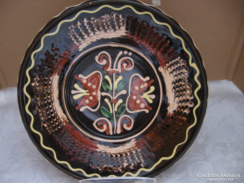 Népi cserép fali tányérok madaras, kakasos és virágos Steig