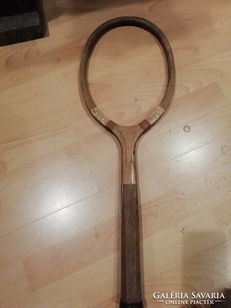 Wooden tennis racket, wooden royal tennis racket from the beginning of the 20th century, sold as decoration without strings
