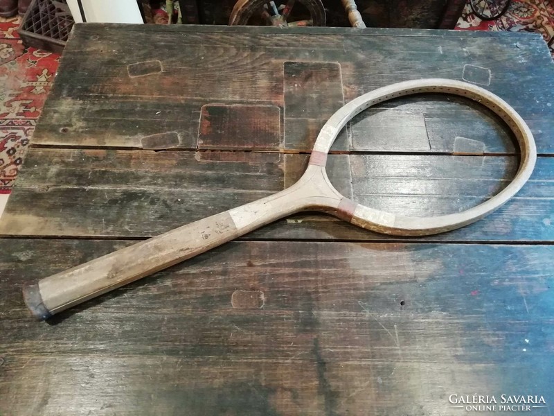 Wooden tennis racket, wooden royal tennis racket from the beginning of the 20th century, sold as decoration without strings