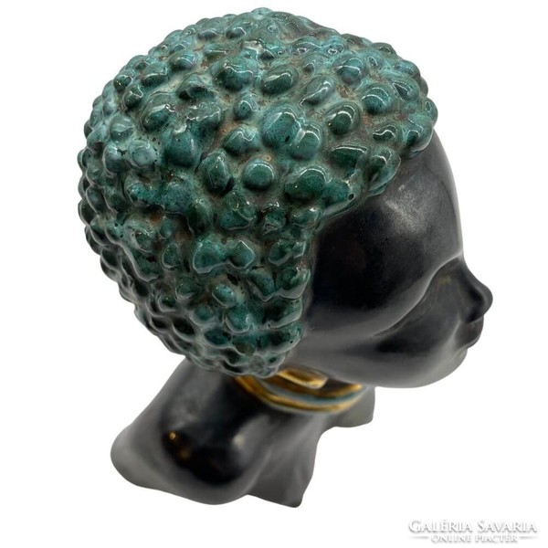 Margit Izsépy - mid-century African-American female head with turquoise hair from the 50s