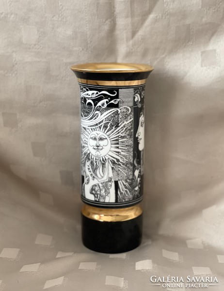 Hölóháza porcelain cylinder-shaped vase, Saxon Ender decor, gilded decoration, 20 cm high