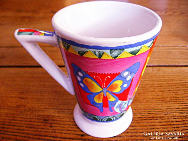 Art deco butterfly mug with foot