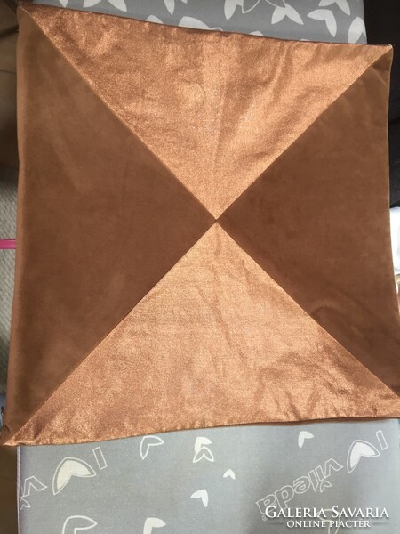 Elegant plush brown-bronze decorative cushion cover, de core brand, German quality