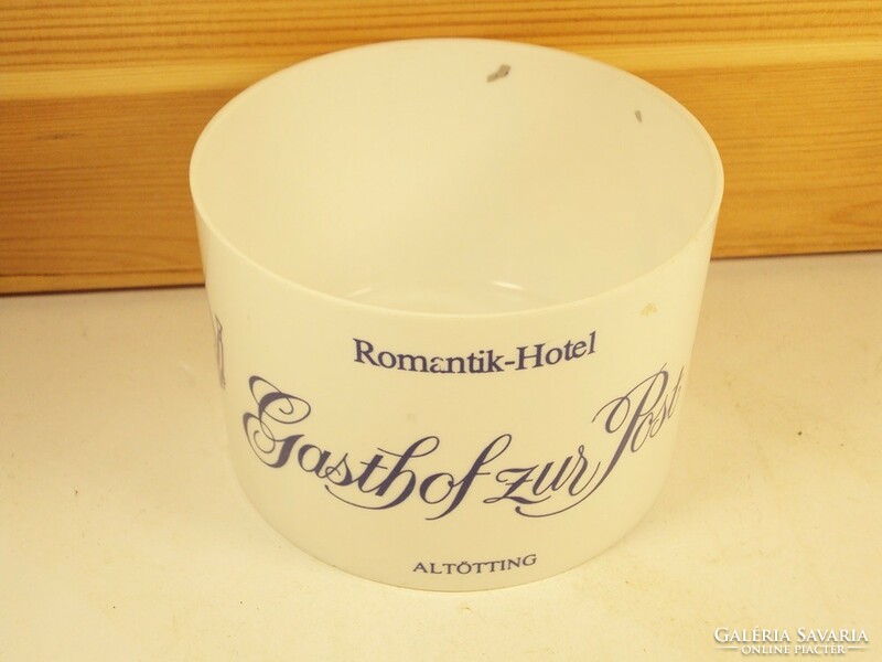 Retro régi műanyag tálka Romantik-Hotel Gasthof zur Post Altötting - kb. 1970.80-as évekből