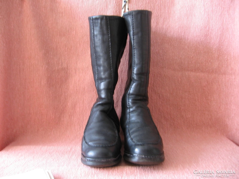 Black leather ara women's boots with fur