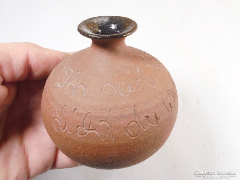 Régi retro német kerámia váza felirattal, alján jelzéssel