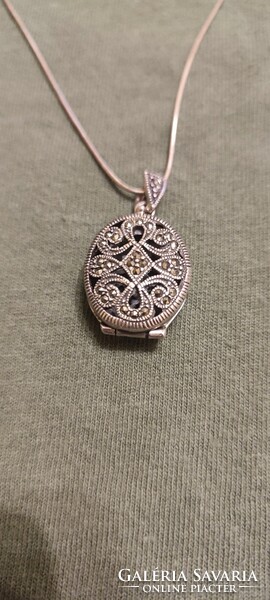Antique silver angel pendant necklace