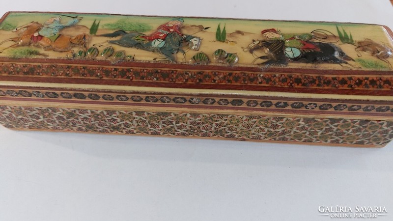 (K) beautiful oriental gift box with embossed image.