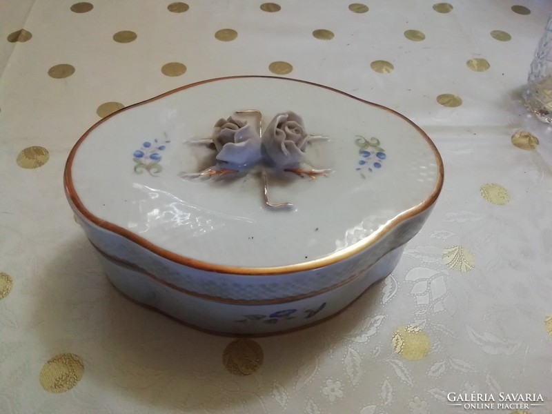 Hollóházi porcelán bonbonier hibátlan állapotban