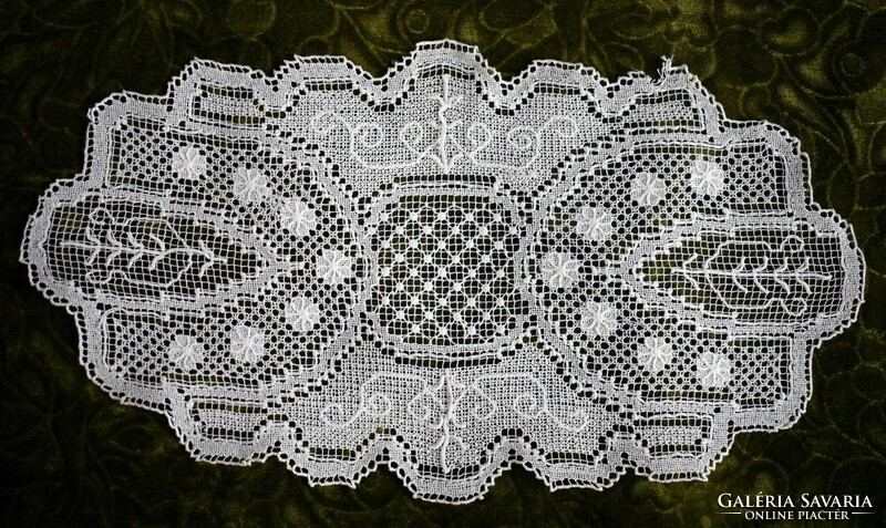 Antique Art Nouveau rece lace material, damaged, defective miracle cloth 45 x 25 cm