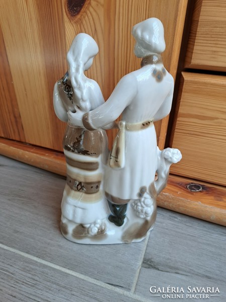ZHK Polonne ritkább festésű nipp figura porcelán vitrindísz vitrin hagyaték régiség nosztalgia