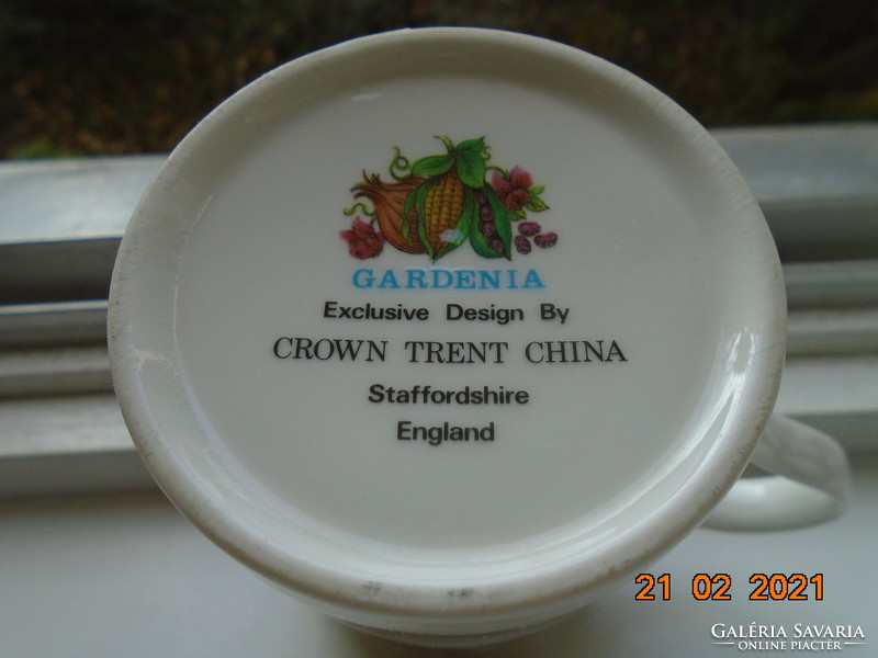 Crown Trent Staffordshire angol finomporcelán bögre GARDENIA  zöldség és virág mintával