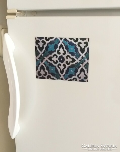 Unique fridge magnet with an oriental pattern