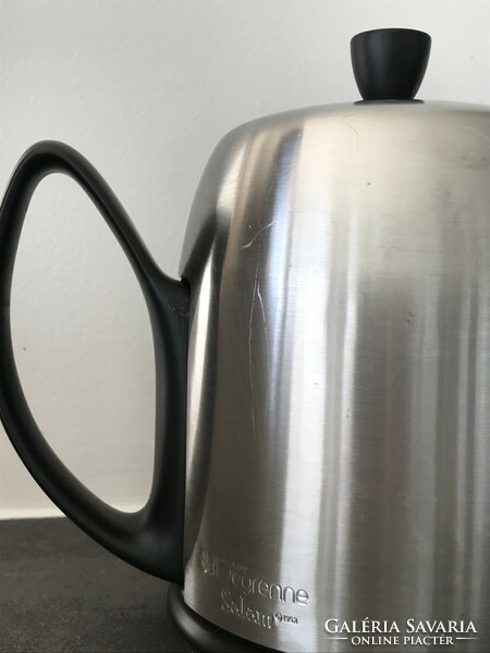 Iconic Salam teapot by designer Guy Degrenne, 1953 design