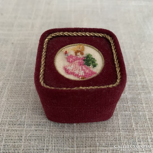 Goblein jewelry holder small box angel pattern