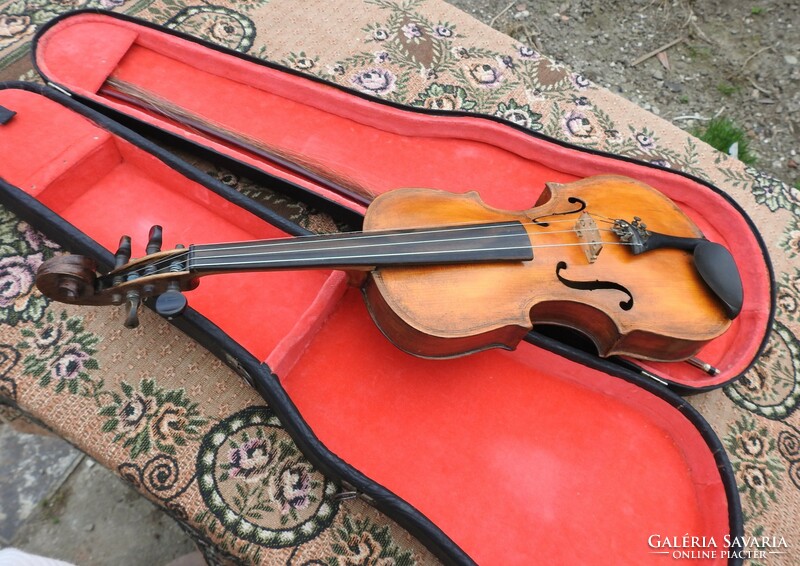 Sándor Babós violin with case and strings - master violin