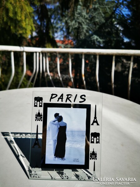 Paris, picture frame