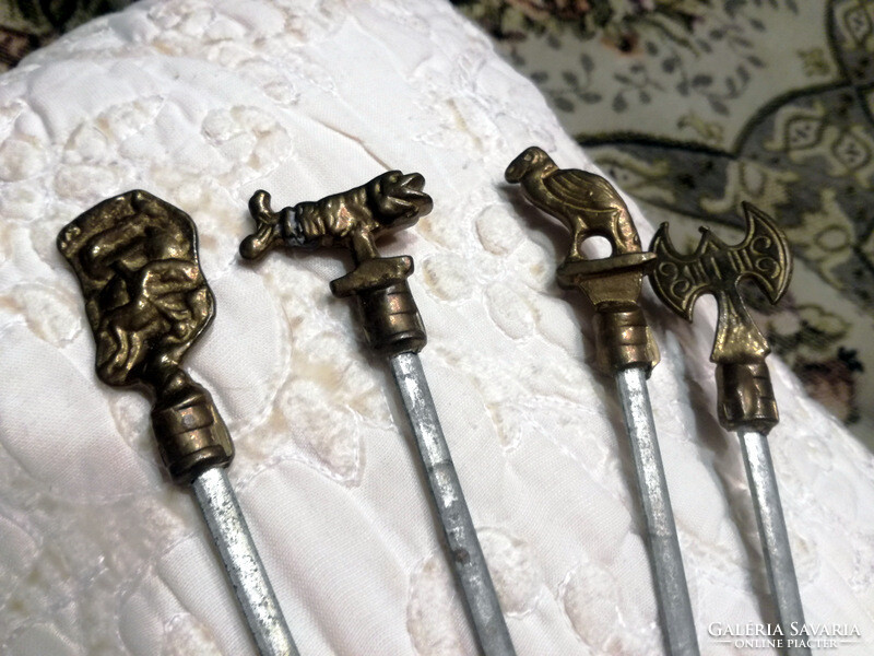 4 copper skewers with animal heads - art&decoration