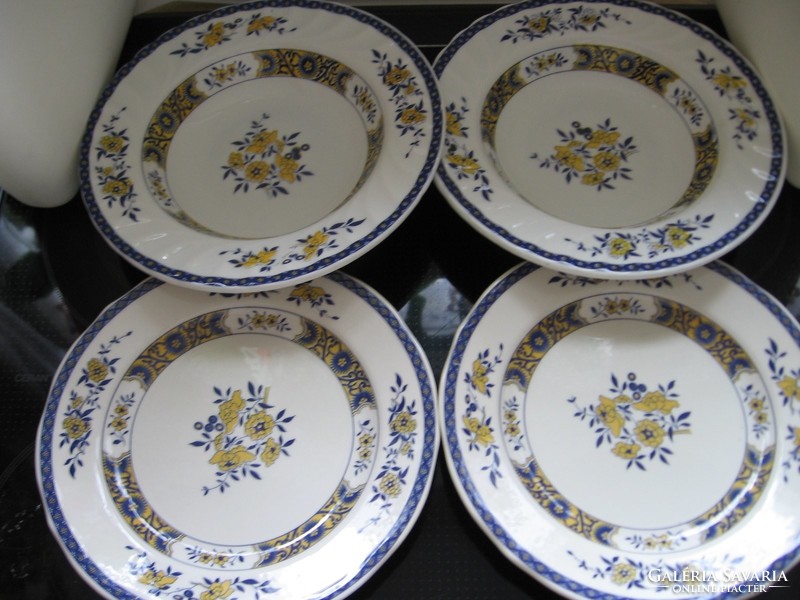 Saxon blue, giordano and ceraminter plates in one
