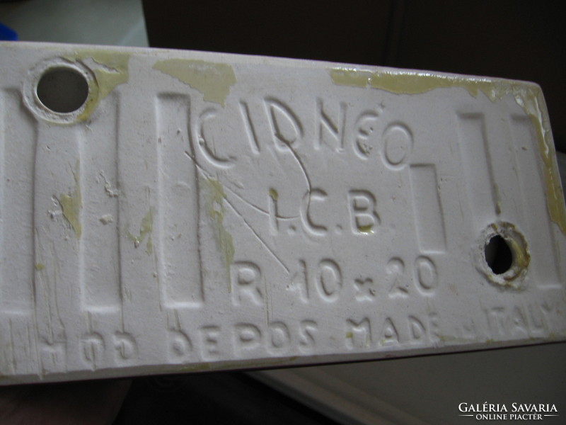 Retro fali beépíthető bordó-lila szappantartó Cidneo I.C.B.Mod. Dep.ITALY